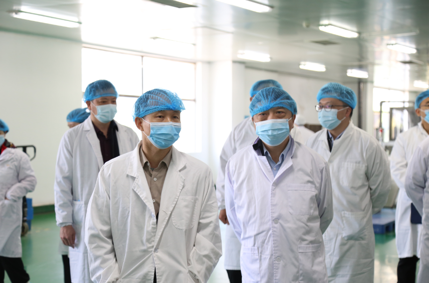 长沙市副市长邱继兴莅临冰球突破880爆分视频开展安全生产检查督导工作